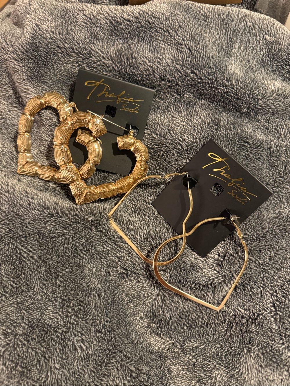 NWT - Thalia Sodi Gold Bamboo Heart and Heart Hoop Earrings Set